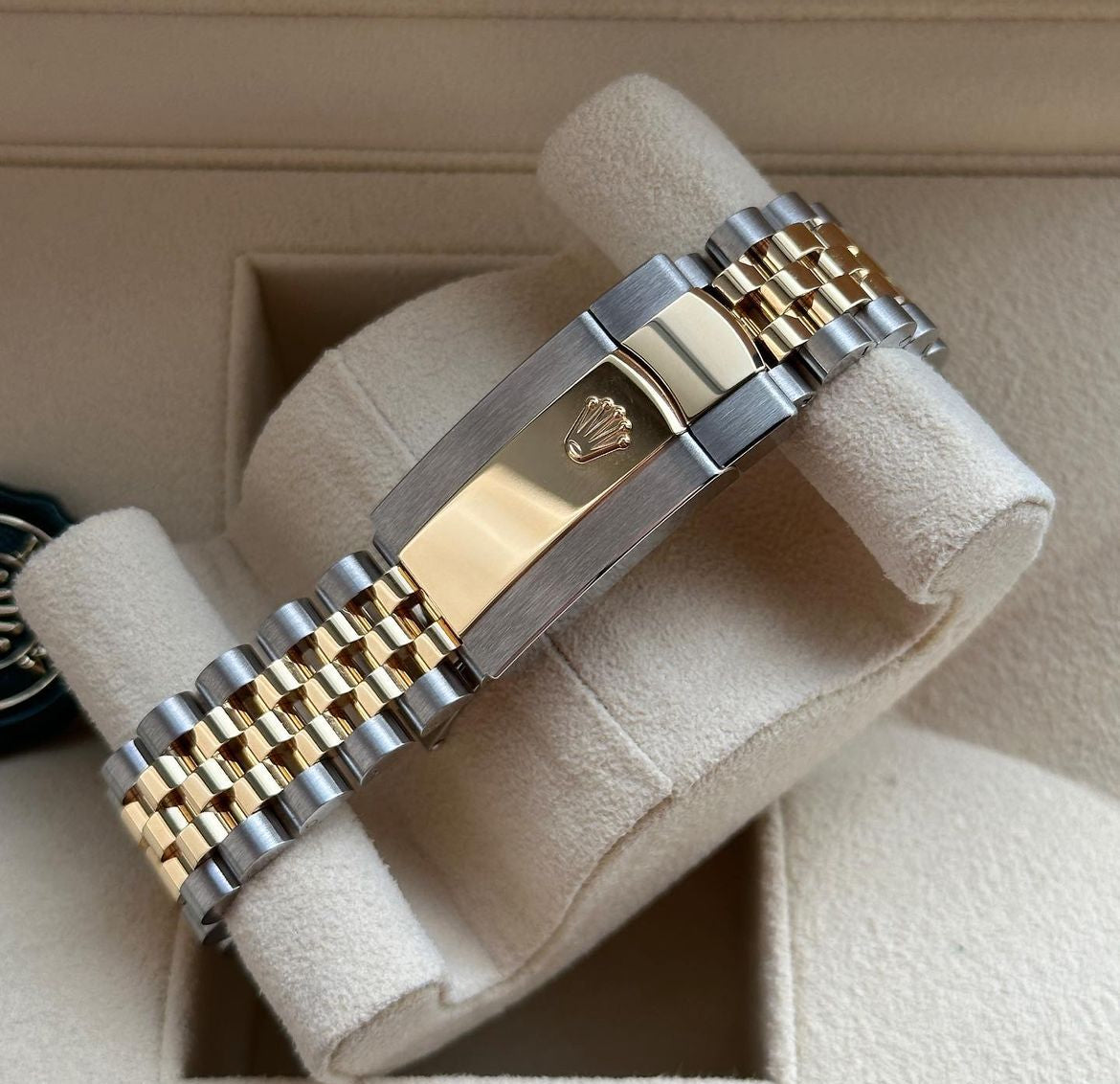 ROLEX DATEJUST JUBILÈE CHAMPAGNE DIAMOND